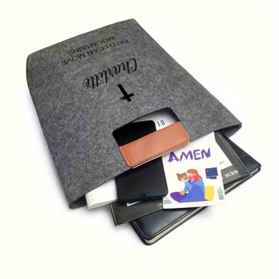 Personalized Bible Cover Cross Tote Bag with Name, Felt Bible Carrying Tote, Christian Faith Bag, Birthday/Christmas/Baptism Gift for Mom/Her/Women