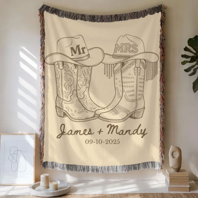 Personalized Names Western Theme Wedding Blanket with Tassels, Mr & Mrs Cowboy Boots Bed Couch Throw, Anniversary/Wedding Gift for Brides/Newlyweds