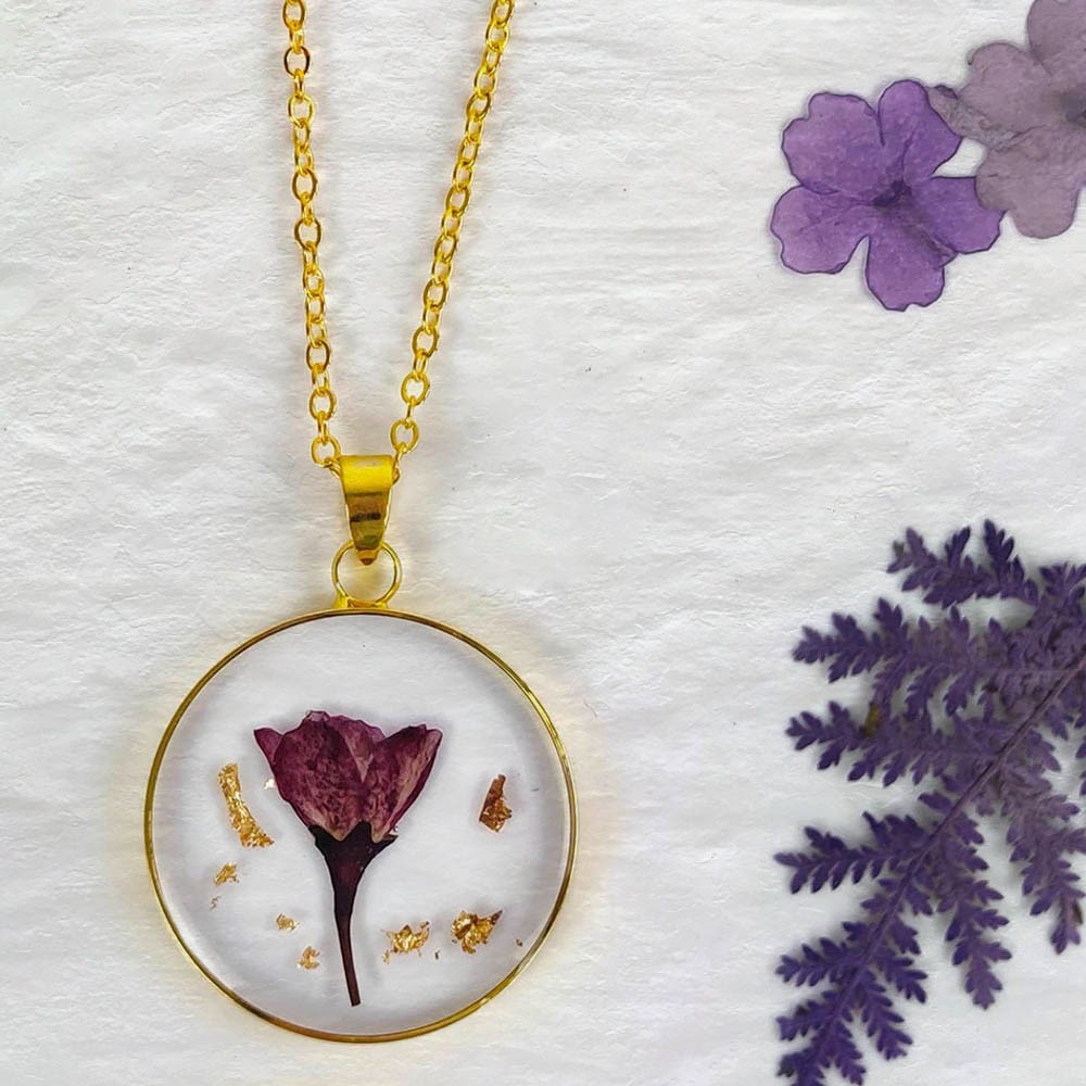 Personalized Birth Flower Necklace, Dried Pressed Flower Resin Necklace, Customized Round