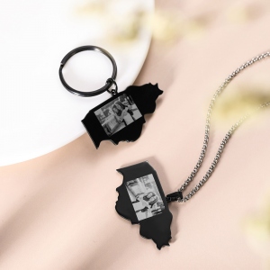 Personalized State Map Photo Necklace
