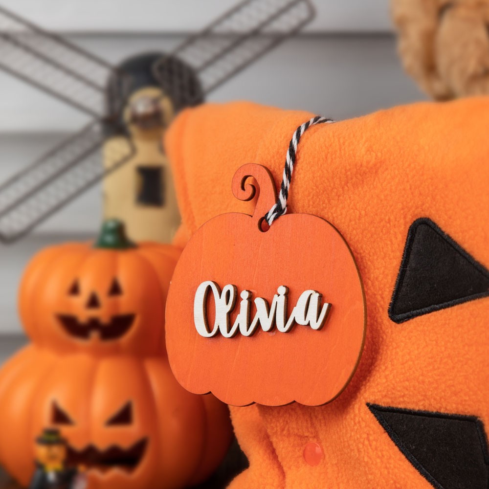Personalized halloween tags