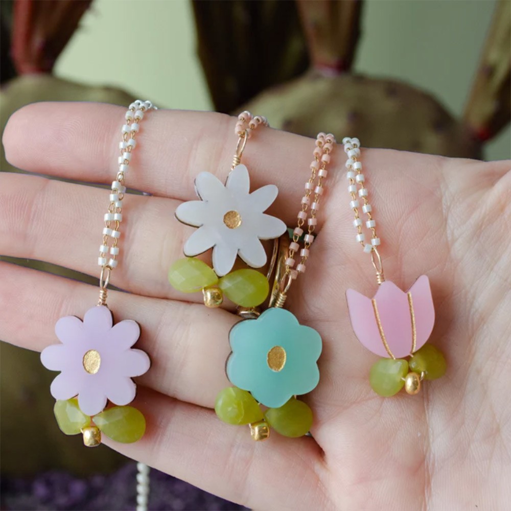 flower necklaces