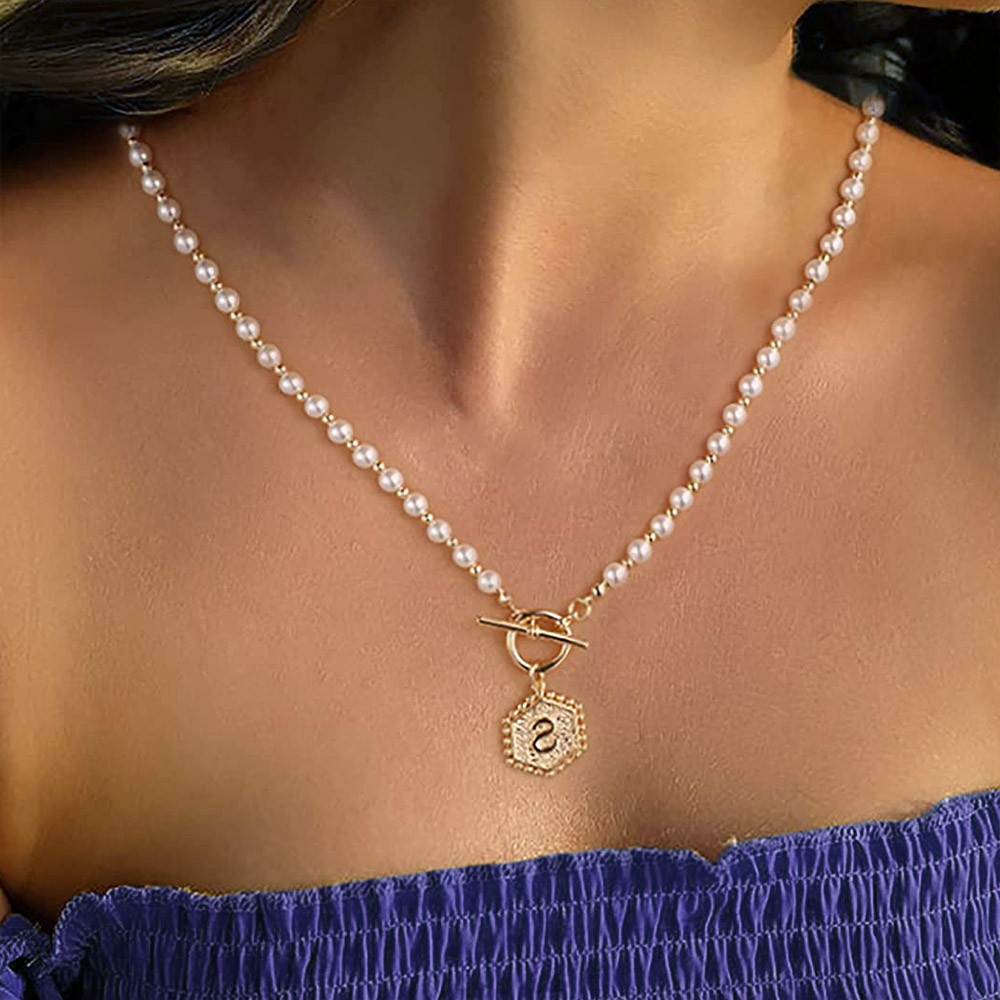 Custom Initial Choker Pearl Necklace, Initial Coin Letter A-Z Pendant Pearl Choker Necklace, Pearl Jewelry Gift for Women/Girls