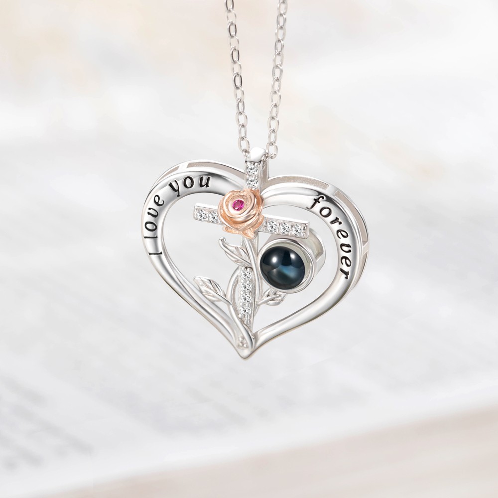 CERSLIMO Collana Con Ciondolo A Cuore 'Ti Amo' In 100 Lingue - Proiezione Luce, Regalo Per Lei, Fidanzata, Moglie