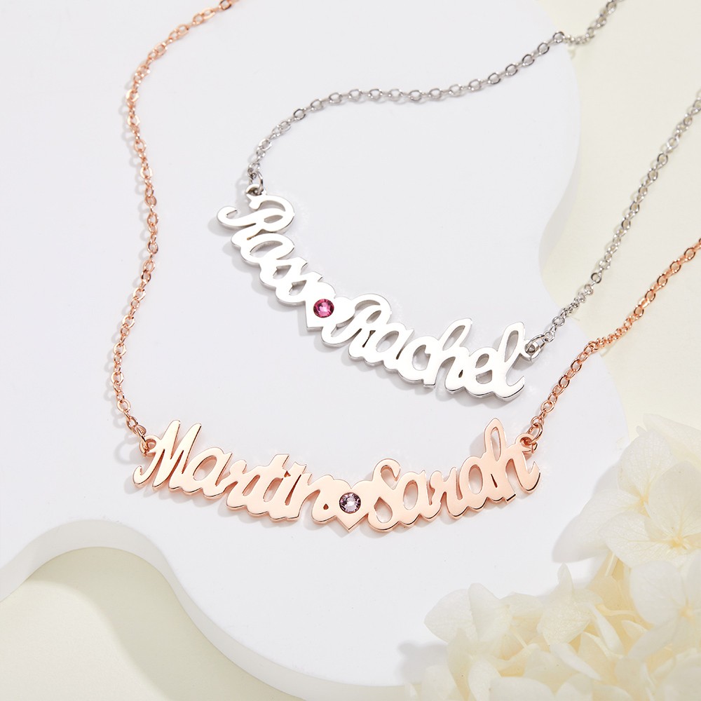 curved name necklace