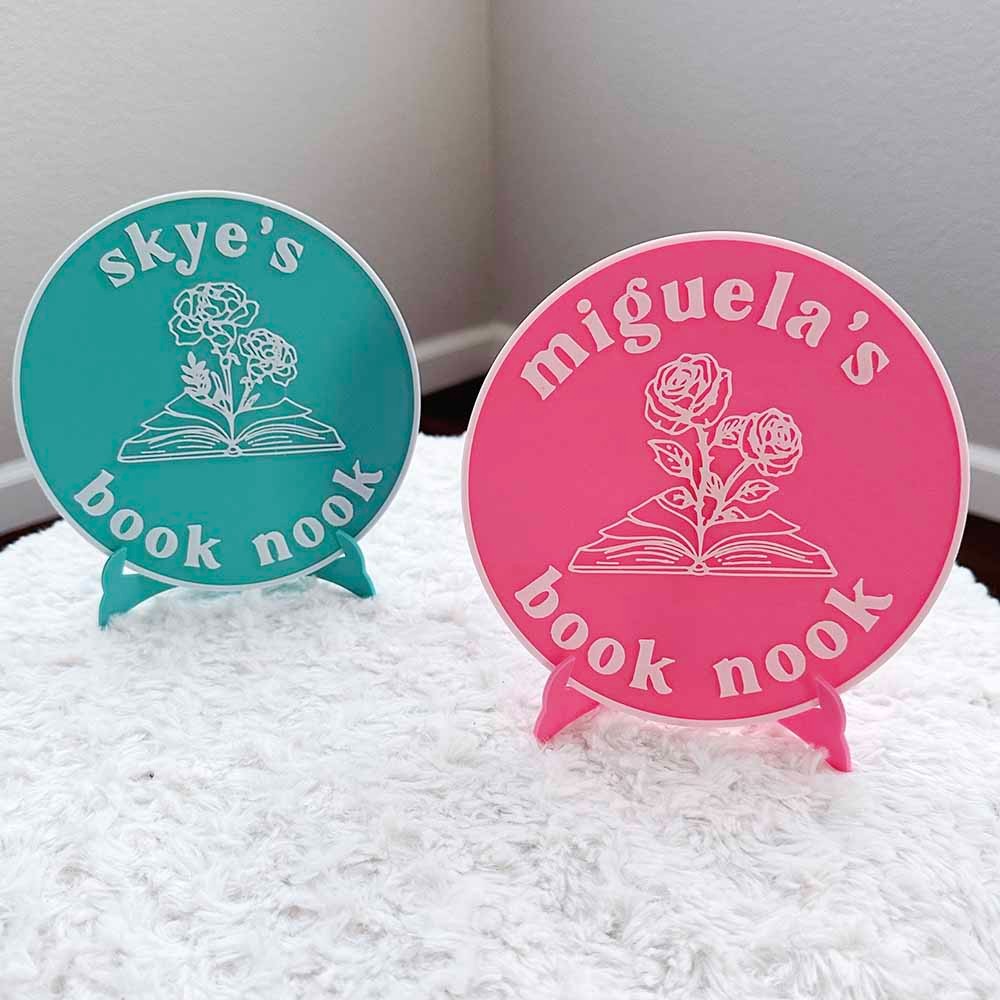 Personalized Bookshelf Sign with Birth Month Flower, Custom Name 3D Printed Book Nook Decorate, Bookish Decor, Book Lover Gift, Gift for Reader