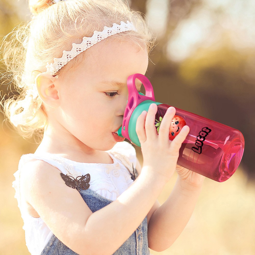 Bouteille d'eau personnalisée avec paille en forme de fruit pour le mois de naissance, tasse personnalisée de 16 oz avec poignée pour enfant, cadeau de rentrée scolaire/d'anniversaire pour tout-petits/enfants