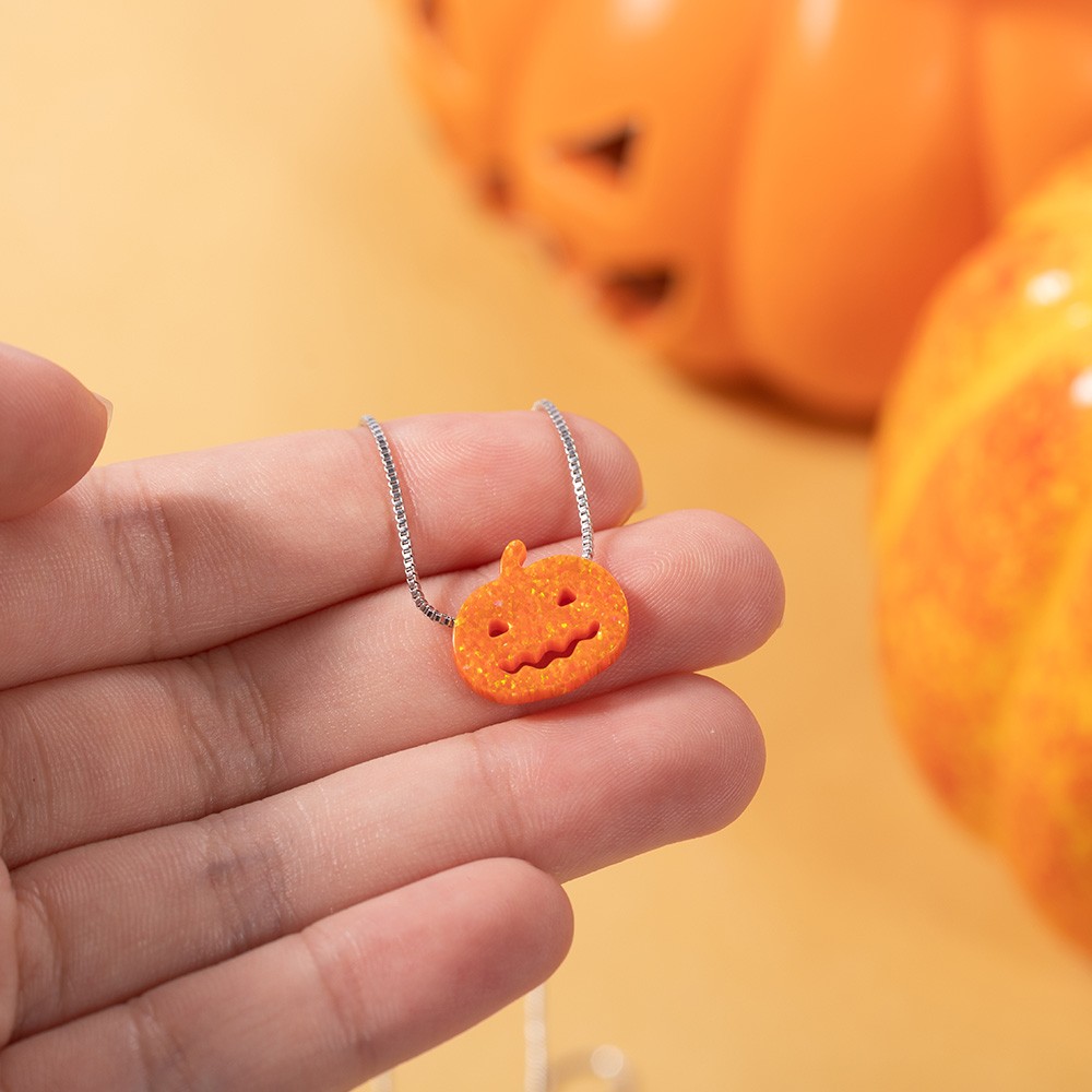 halloween necklace