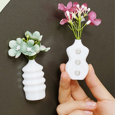 tiny vases for flowers