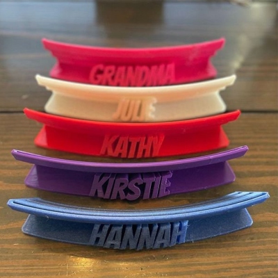 Personligt namngivet pokerkorthållare, 3D-tryckt färgglad bridgekortsåterställning, spelkvällstillbehör, festfavorit, present till familj/vänner/spelälskare