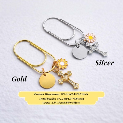 Personligt graverat namn mini-gem med kors och prästkrageberlock, elegant metallbokmärke, kristen kalendertillbehör, present till henne/bokälskare