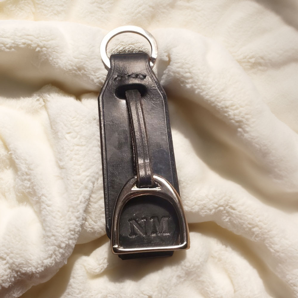 personalized-horse-stirrup-keyring-custom-handmade-leather-pet