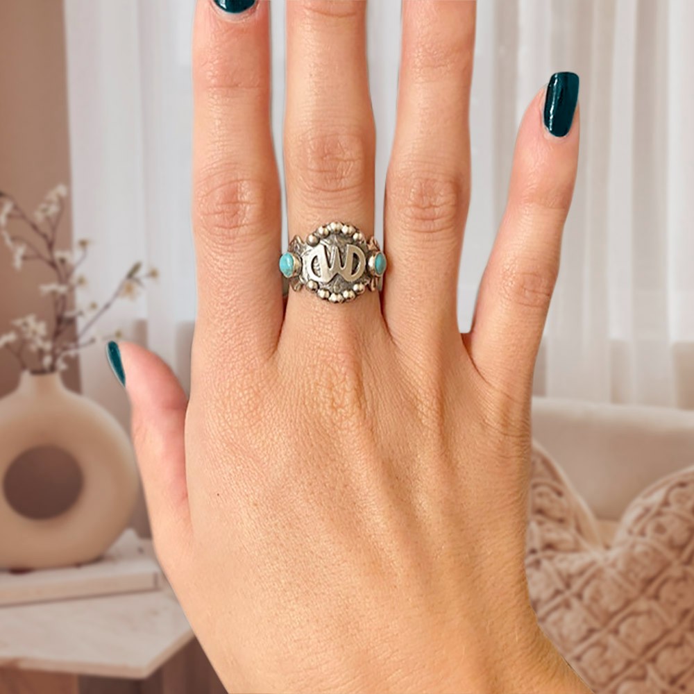 custom initial ring