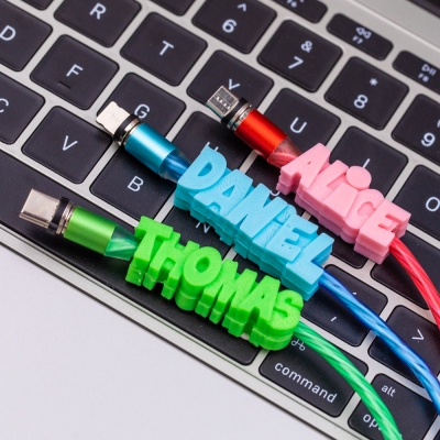 Câble USB Flash personnalisé avec nom imprimé en 3D