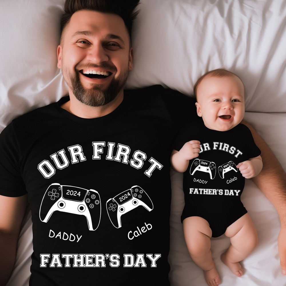 Personalisiertes Namensspielkonsolen-Eltern-Kind-Shirt, Papa und Baby passendes Gaming-Shirt, Baumwoll-T-Shirts/Strampler, Vatertagsgeschenk für frischgebackene Väter/Babys
