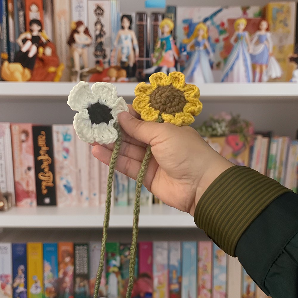 Flower Curtain Tieback