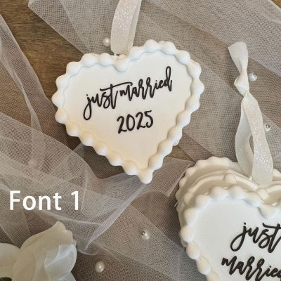 Personalized Vintage Heart Cake Christmas Ornament, Bridal Shower Hanging Decor, Home Decor, Christmas/Engagement/Wedding Gift for Couples/Newlyweds