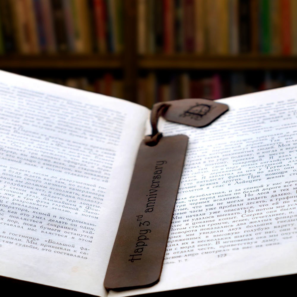 Marque-page Magnétique En Cuir Personnalisable Avec Porte-stylo - Cadeau Pour Lecteur, Gravure Nom/initiale