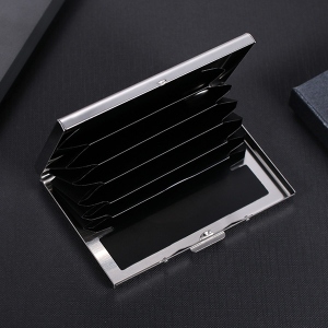 Personalized Men's Credit Card Holder in Stainless Steel