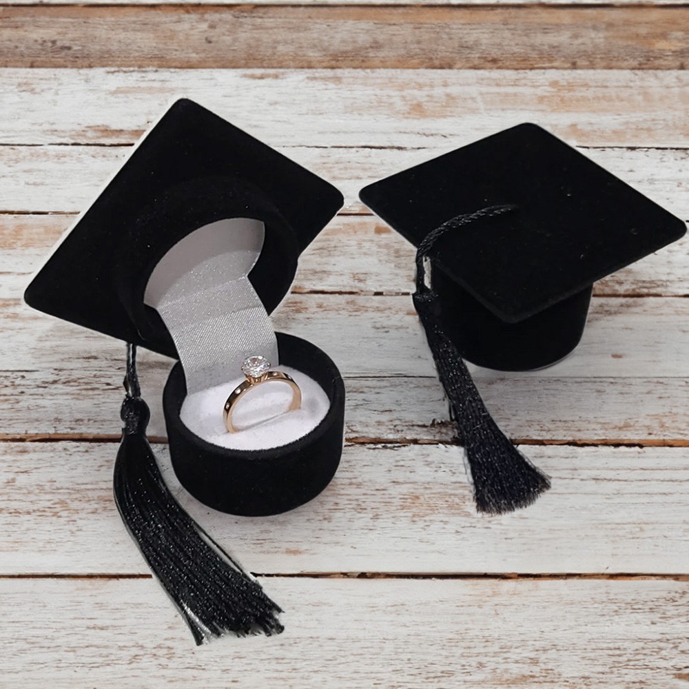 Boîte à bagues pour casquette de remise de diplôme