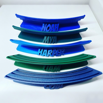 Personligt namngivet pokerkorthållare, 3D-tryckt färgglad bridgekortsåterställning, spelkvällstillbehör, festfavorit, present till familj/vänner/spelälskare