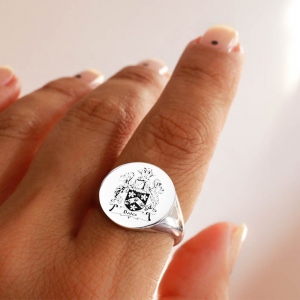 Personalized Family Signet Rings‎