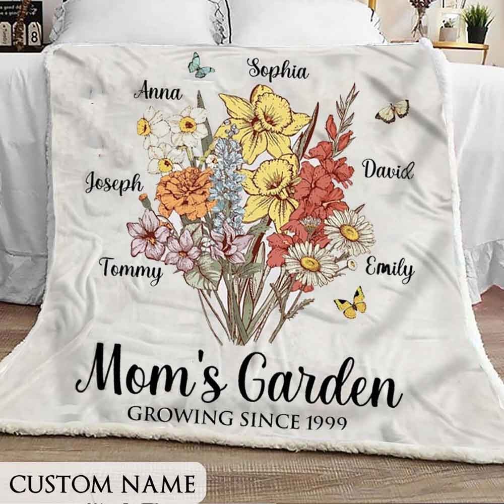 Moms Garden Personalized Blanket, Mom Blanket Gift, Custom Mom Blanket From  Daughter, Mothers Day Gift for Mom, Custom Birth Flower Blanket 