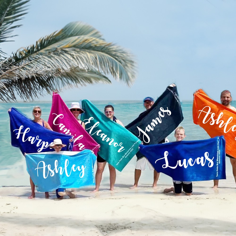 Gepersonaliseerde naam strandlaken met meerdere kleuren, aangepaste superfijne vezel zwembadhanddoek, strandlaken met monogram, vakantiecadeau voor reiziger/familie