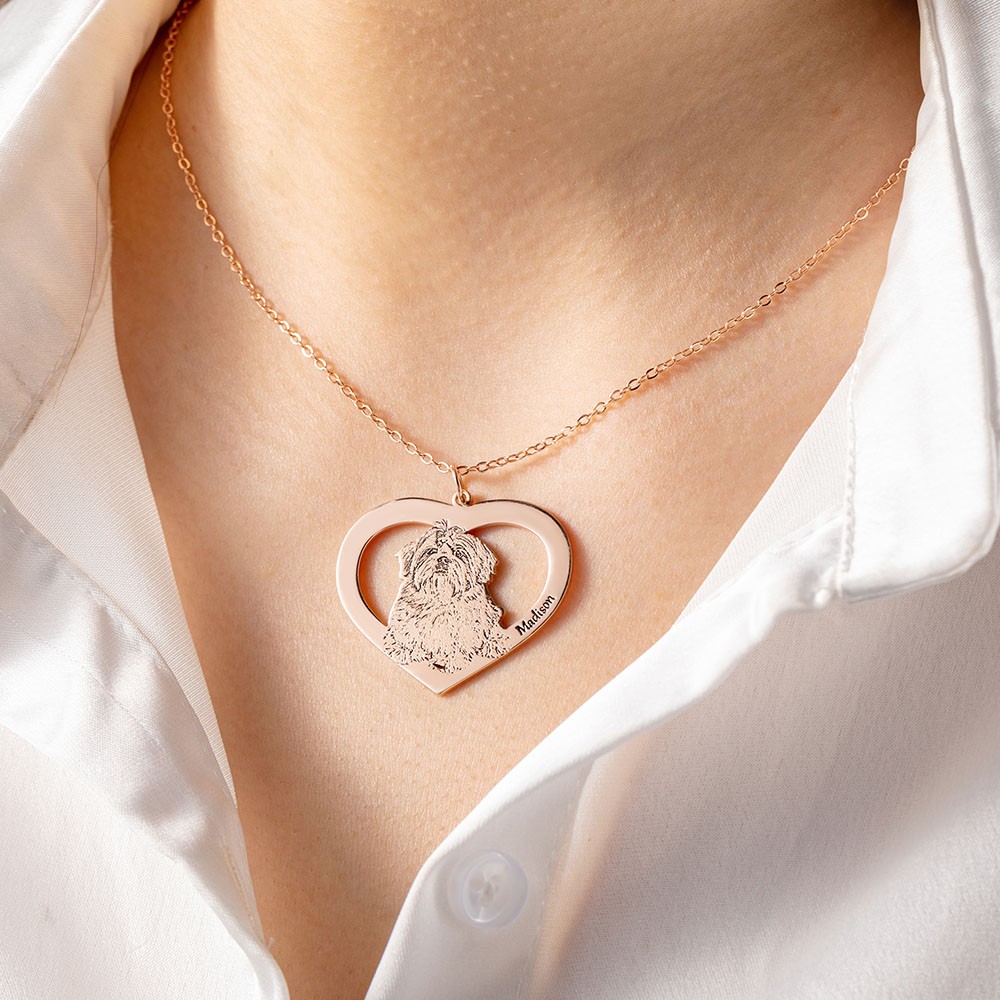 Collana con cuore con ritratto di animale domestico inciso