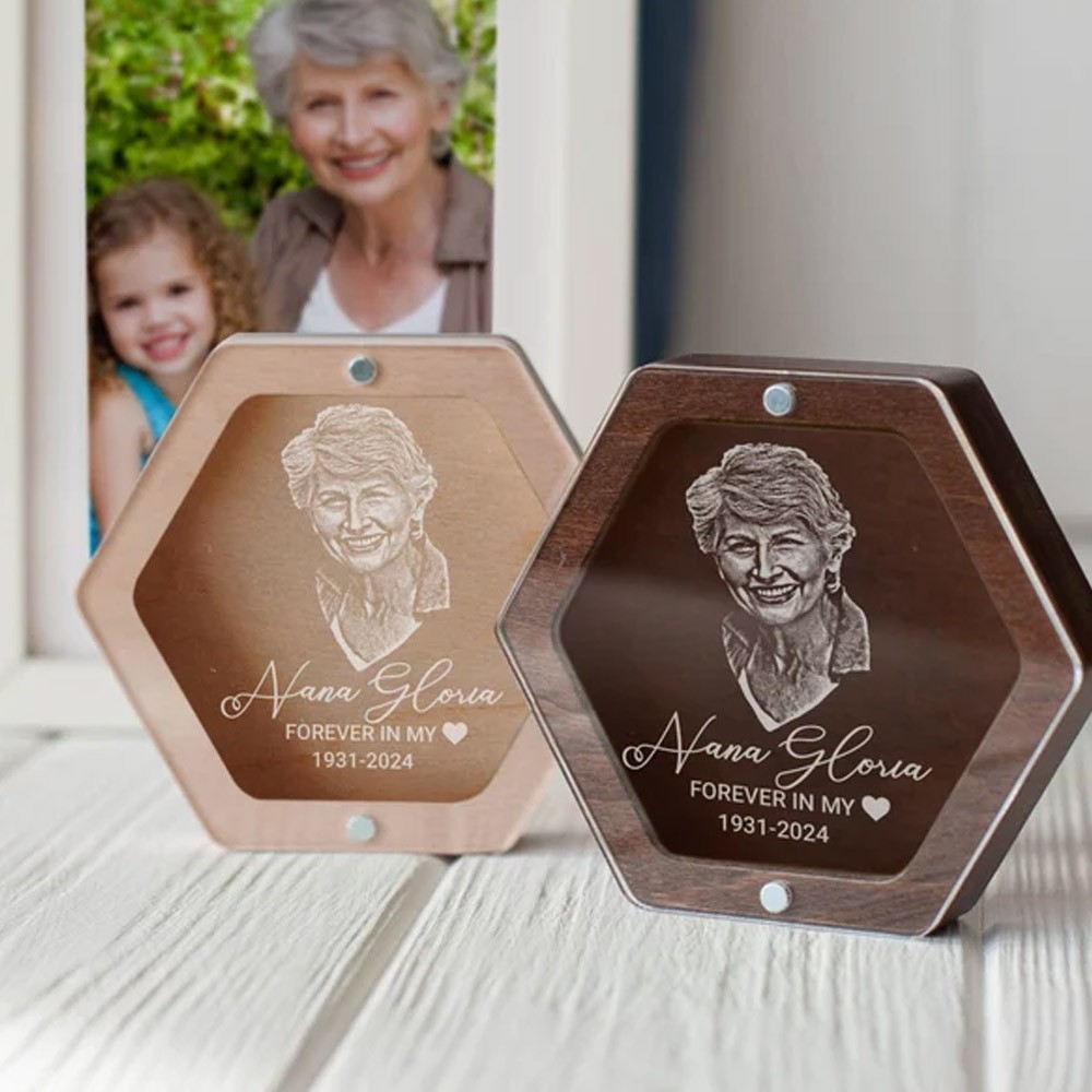 Mom's Lock of Hair Keepsake Memorial Gift for Loss of Mother, Small Keepsake Box With Photo, Sympathy Gift Loss of Grandmother