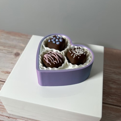 Chocolate Box Fidget Clicker Toy, Mechanical Keyboard Switch Fidget Clicker, Stress Relief/ASMR Stim Button Clicker, Gift for Dessert Lovers/ADHD/Her