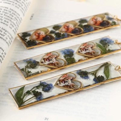 Personalized Photo Pressed Flower Bookmark with Birthstone, Memorial Floral Bookmark, Reading Accessory, Birthday Gift for Book Lovers/Bookworms