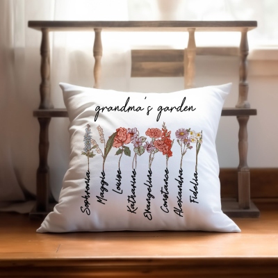 Grandkids' Names Pillowcase