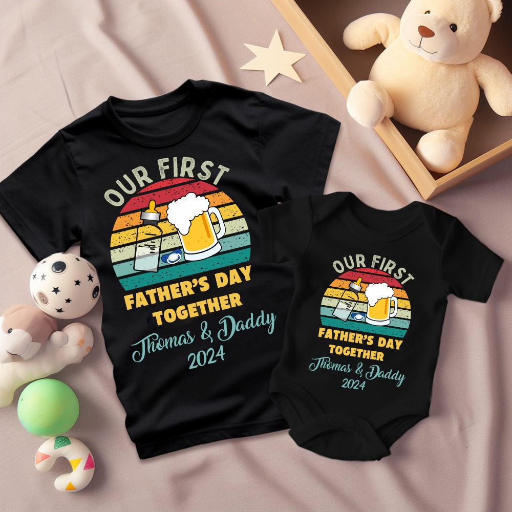 Chemises assorties personnalisées de bière et de bouteille, chemise de notre première fête des pères ensemble, T-shirts/barboteuses en coton, chemises de famille, cadeaux pour les nouveaux papas/bébé