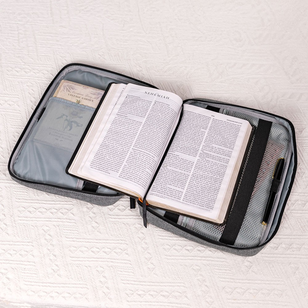 Bible Protective Cover with Pen Slot and Zipper Bag