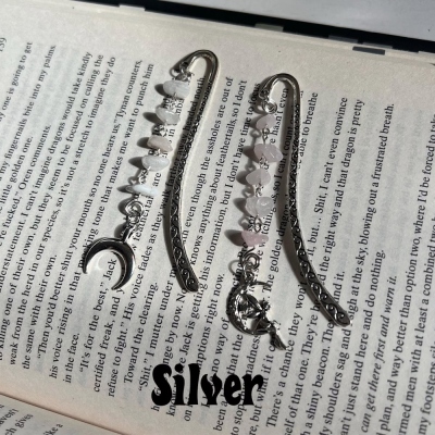 Personalized Crystal Hook Fantasy Bookmark, Metal Bookmark Clip with Charm, Reading Accessory, Birthday Gift for Readers/Book Lovers