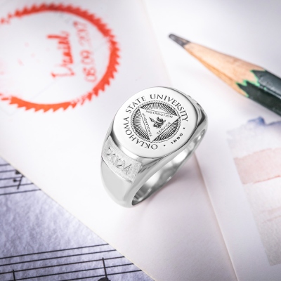 Custom Engraved Family Signet Ring for Crest/Logo/Image, Vintage Coat of Arms Ring, Graduation/Father's Day Gift, Ring for Graduates/Family/Team