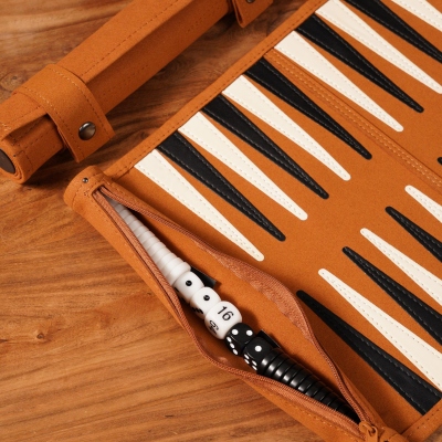 Personalized Leather Backgammon Set with Name, Vintage Travel Portable Roll-Up Board, Game Night Accessories, Birthday Gift for Chess Lovers/Groomsmen