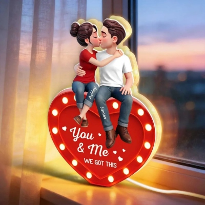 Custom Names Cartoon Kissing Couple on Heart LED Night Light, Acrylic Warm Glow Night Lamp, Bedroom Decor, Valentine's Day Gift for Her/Him/Couples