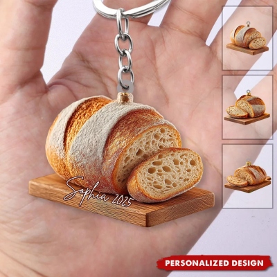 Personalized Sourdough Bread Keychain with Name, Realistic Food Keyring, Backpack Bag Accessory, Birthday Gift for Bread Enthusiasts/Baking Lovers