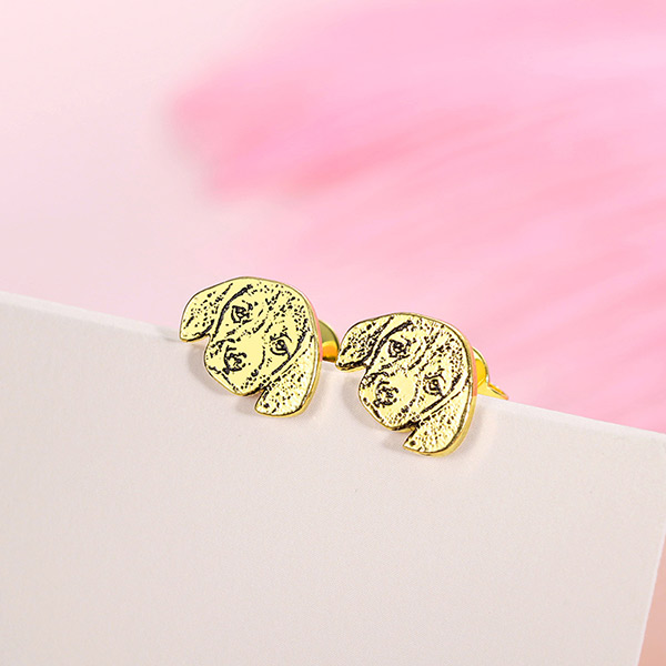 Personalized Pet Photo Stud Earrings in Gold - GetNameNecklace