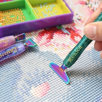 Ensemble de stylos de peinture diamant gravés personnalisés avec 6/12 têtes de forage, forets interchangeables, kit d'outils de stylo d'art diamant, cadeau pour les peintres diamant