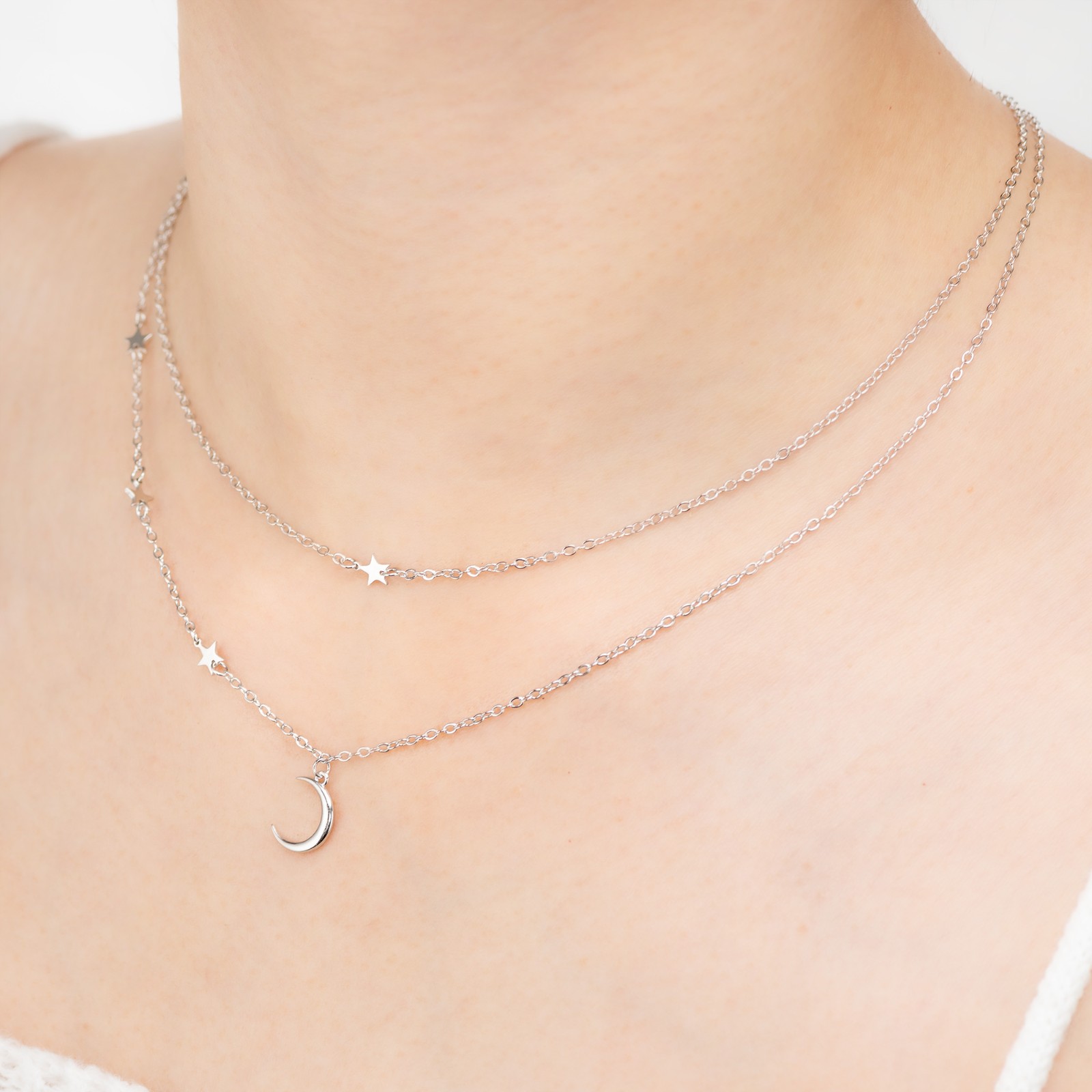 Layered Moon Star Necklace Simple Star Choker Necklace Crescent Charm Pendant Necklace Jewelry for Women and Girls Gift