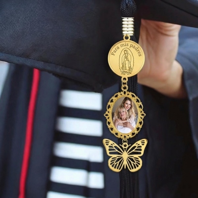 Personalized Catholic Graduation Photo Pendant with Virgin Mary Charm, Meaningful Graduation Gift for Class of 2026 Graduates