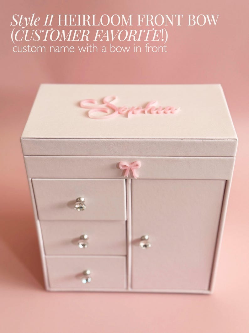 Name+Bow Front