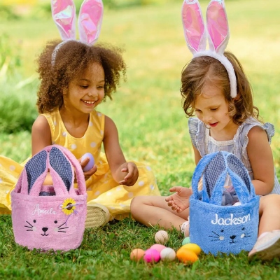 Panier de lapin de Pâques personnalisé, sac cadeau de bonbons de lapin personnalisé, fourre-tout de lapin en peluche, seau de rangement pour enfants, décor de Pâques, cadeau de Pâques pour enfants/famille