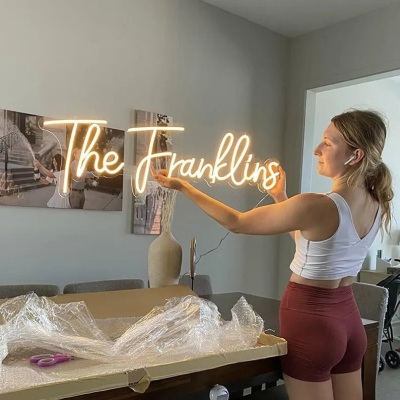 Benutzerdefinierte Neon-Schild | Hochzeit Neon-Schild | Personalisierte Namen | Name Neon-Schild | LED-Hochzeitsschild | Wand-Dekor | Nachname-Schild | Geschenk für ihn/sie