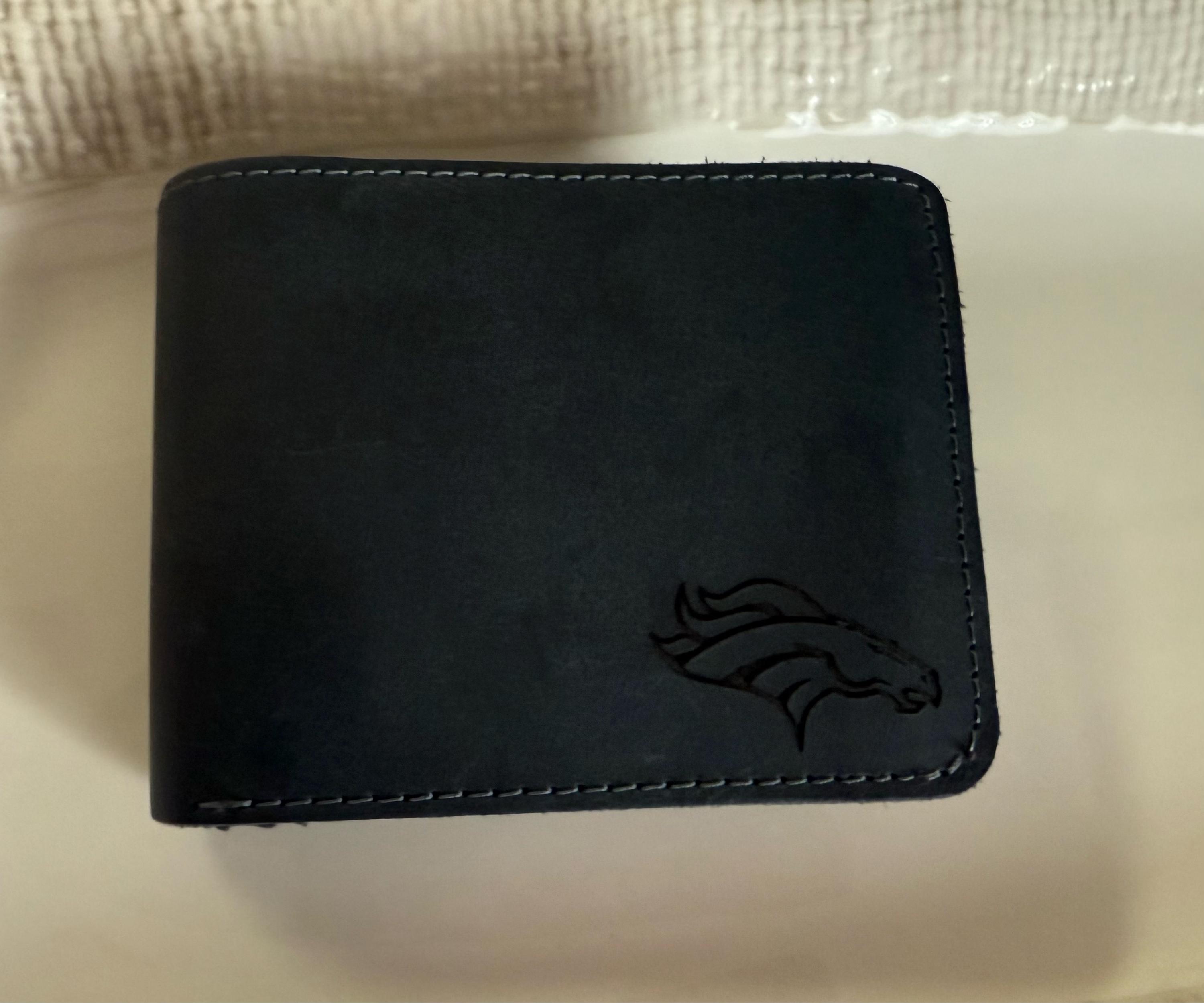 Football, Personalized Leather Wallet, Custom Leather Wallets, Football Players, Football Team Sport Fans, Him Dad Father Boy Christmas Gift