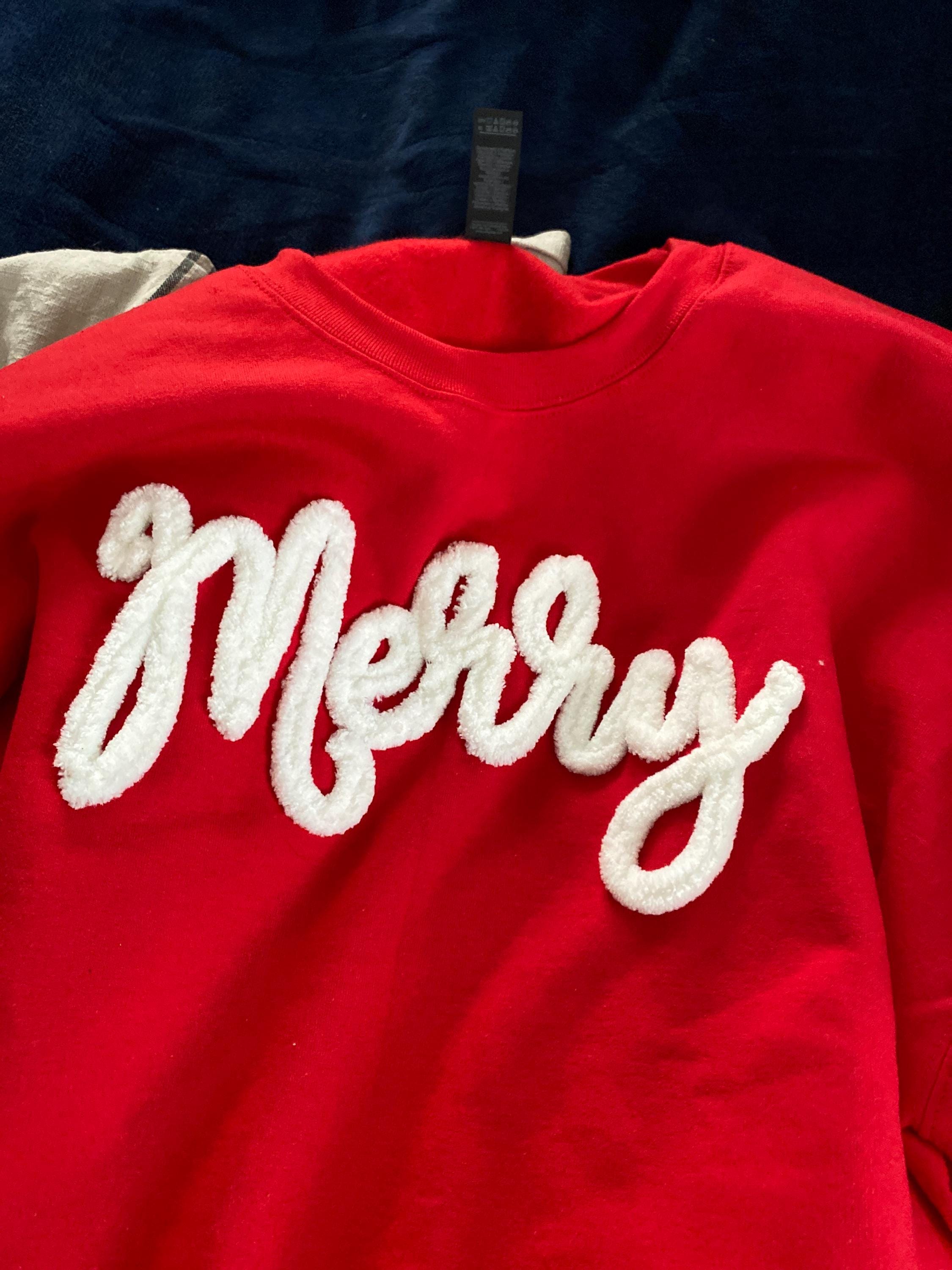 Merry Christmas Shirts, Chenille Letter Sweatshirt Cute Holiday Sweater for women, Fuzzy Letters Puffy Letters Winter Crewneck