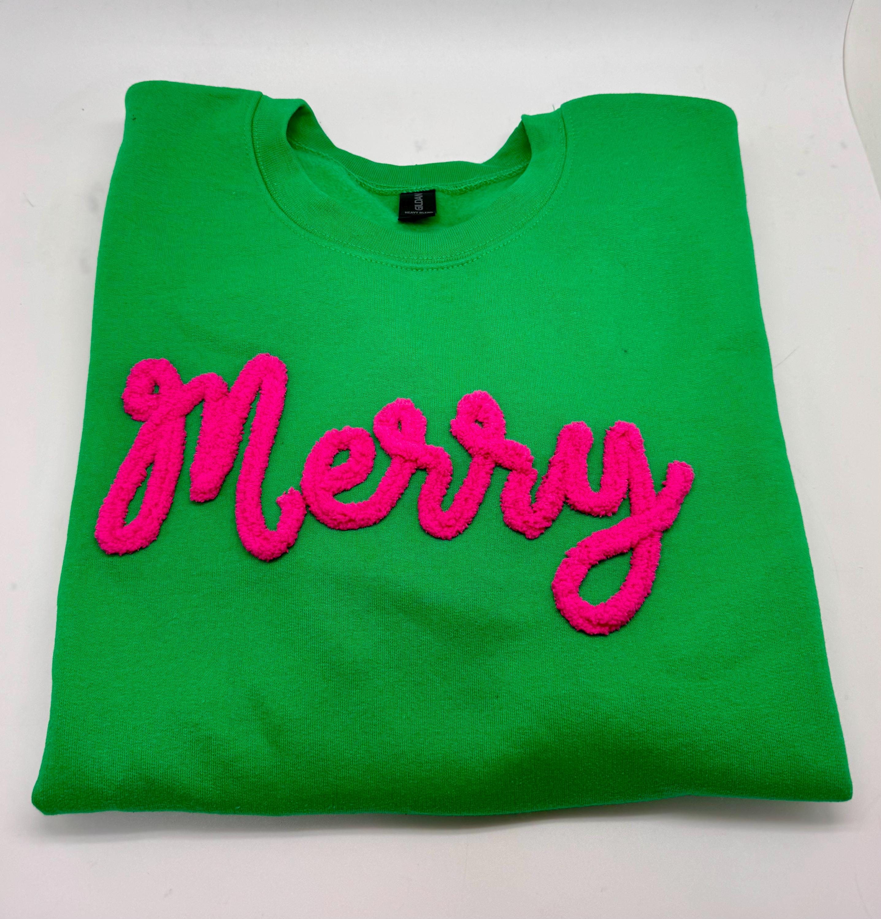 Merry Christmas Shirts, Chenille Letter Sweatshirt Cute Holiday Sweater for women, Fuzzy Letters Puffy Letters Winter Crewneck